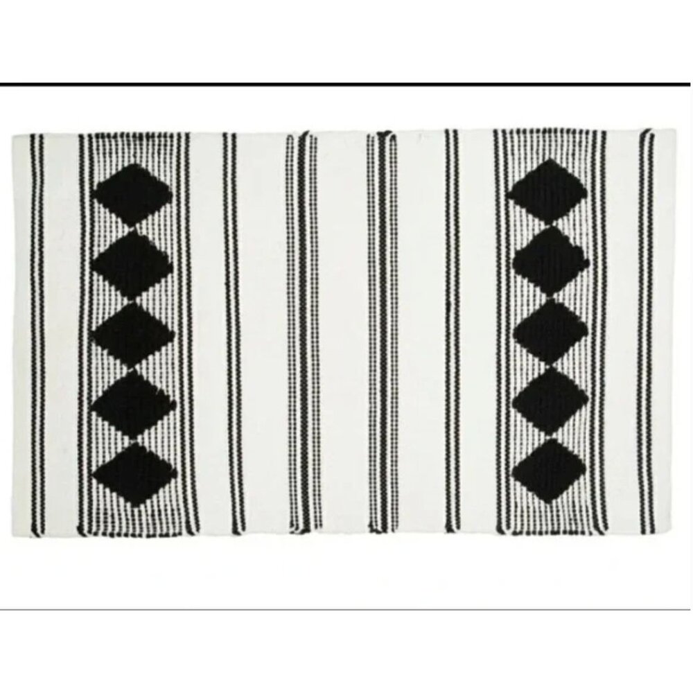 Caravan Design Dimond Woven Rug - Picture 6 of 6